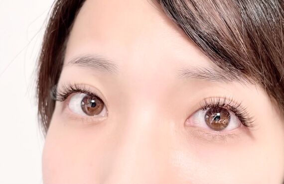 トリートメントしながら施術して長持ちさせる | 川口のマツエクならTree ～eyelash salon～